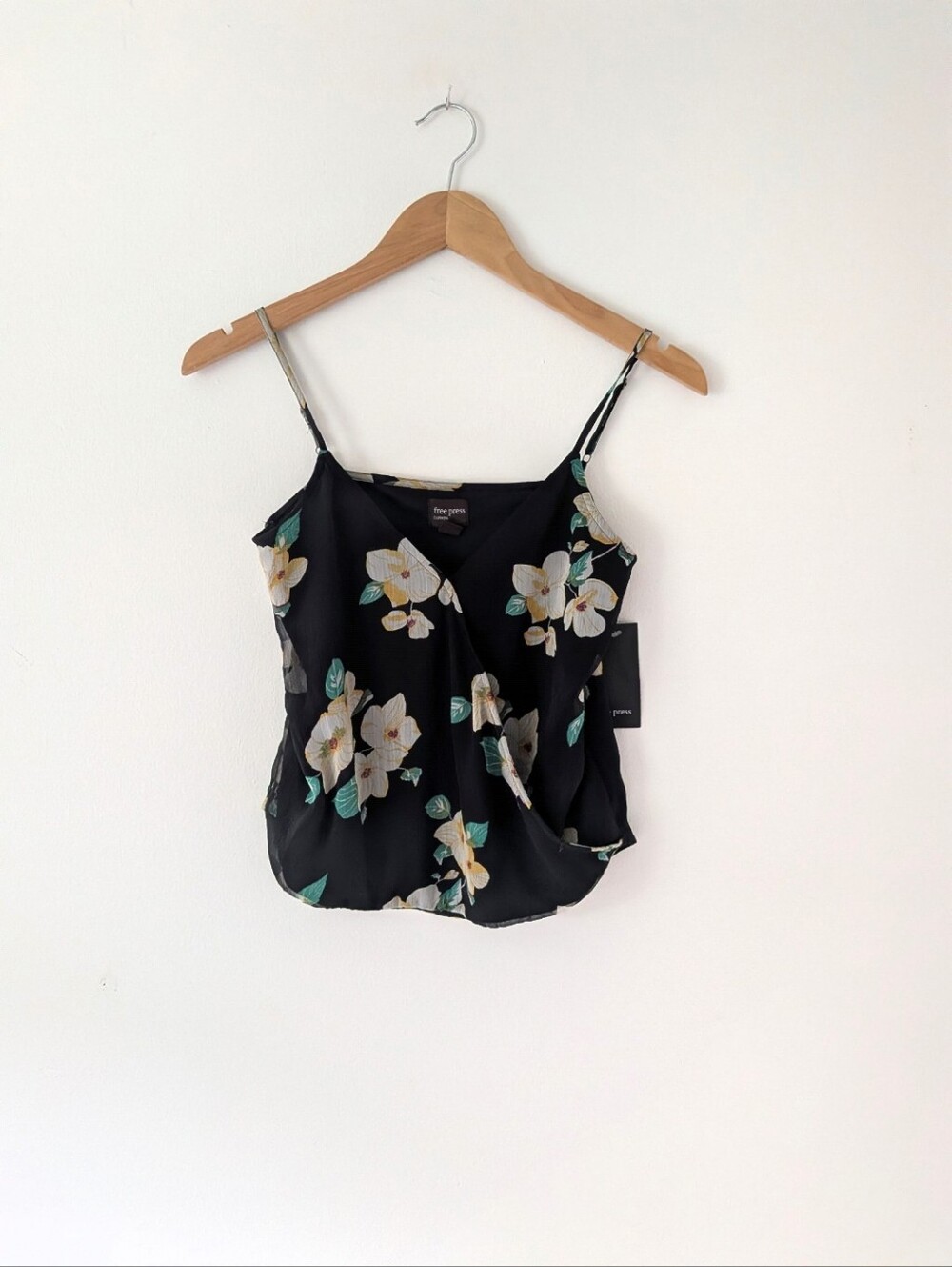 NWT! Free Press Floral Black Wrap Tank Top - Picture 2 of 7